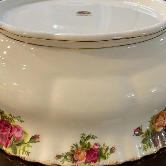 ROYAL ALBERT OLD COUNTRY ROSE EX-LARGE SALAD BOWL - Picture 11 of 13